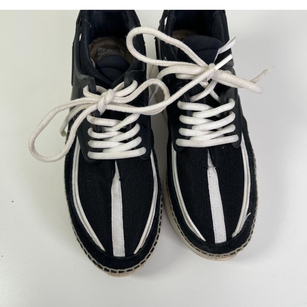 Kenzo Black and White Sneakers - Picture 11 of 14